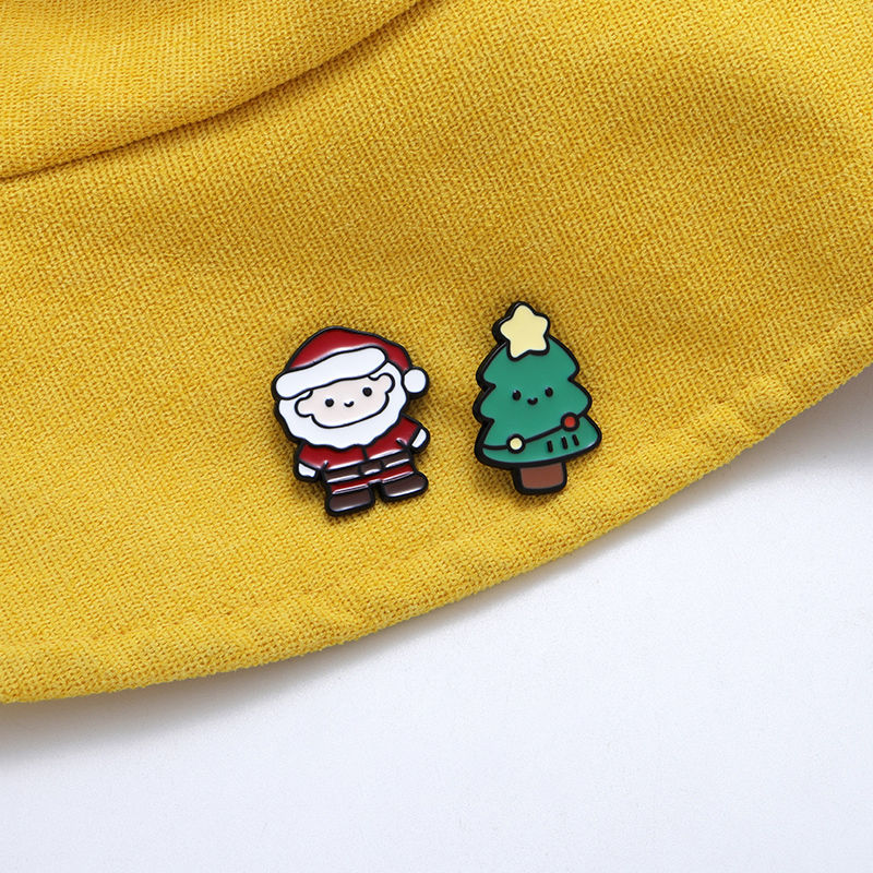 custom enamel pins 10